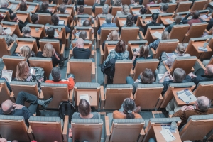Επίδομα ανεργίας ΟΑΕΔ: Τι αλλάζει - Προγράμματα 1,5 δισ. ευρώ για κατάρτιση